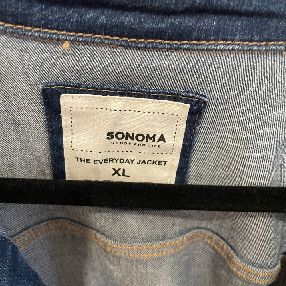 Jean jacket - Picture 2 of 3